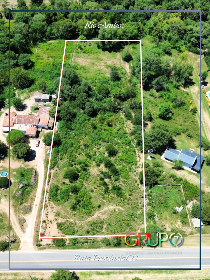 Fraccion de 8000 m2 con bajada al Rio